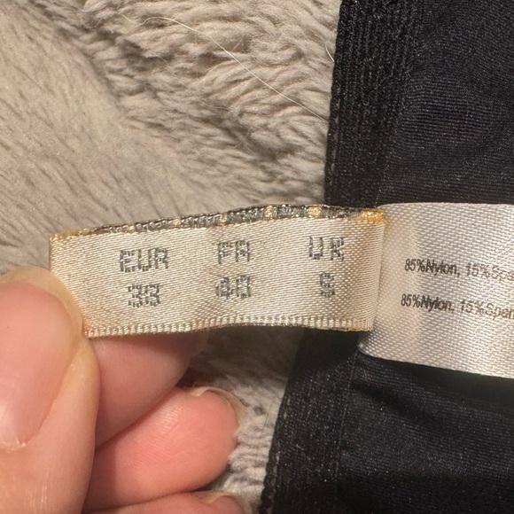 Change brand lingerie set - Picture 4 of 13